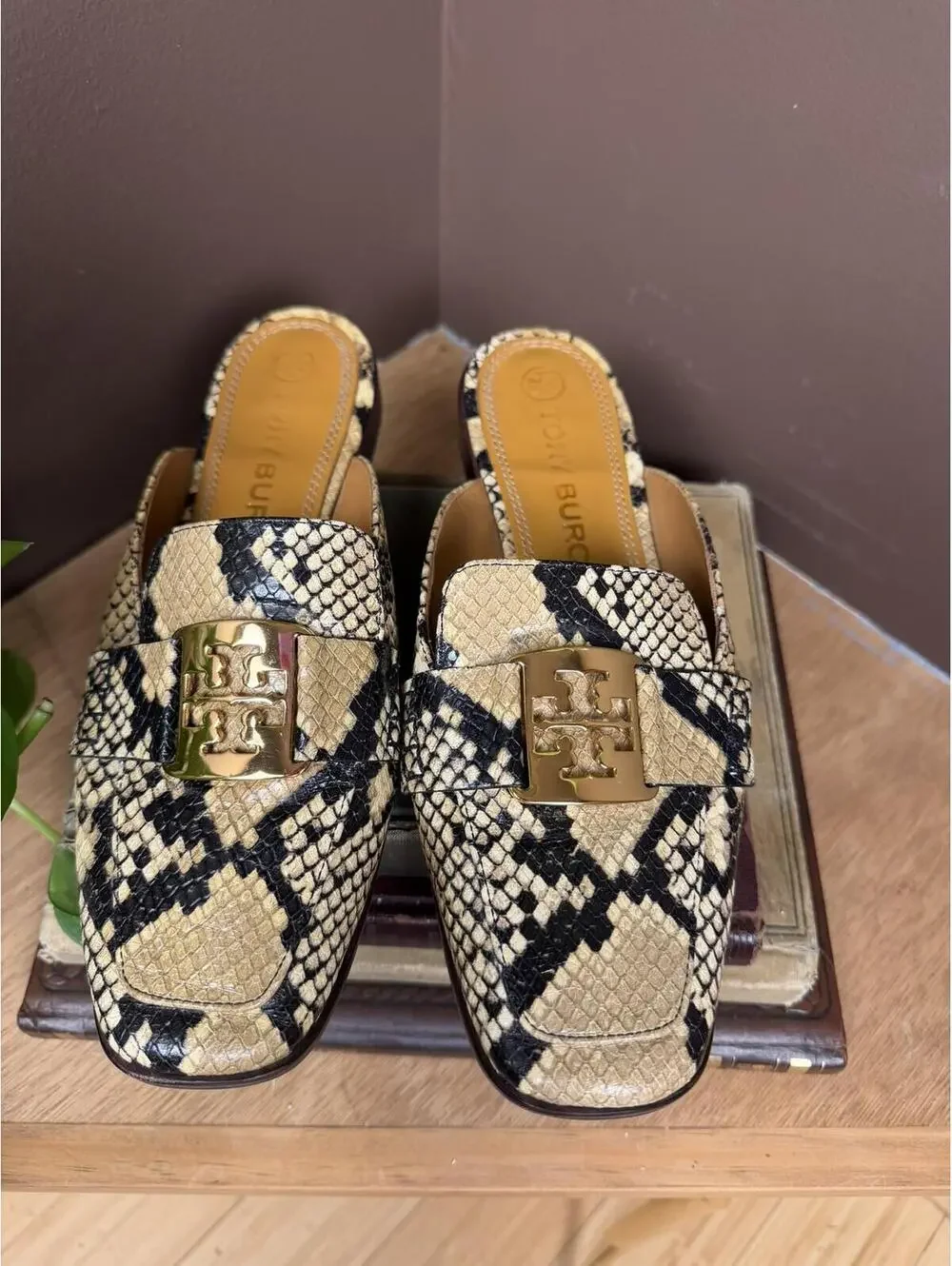 Tory Burch G Georgia mule slide loafer, snake print, gold logo buckle size 8.5